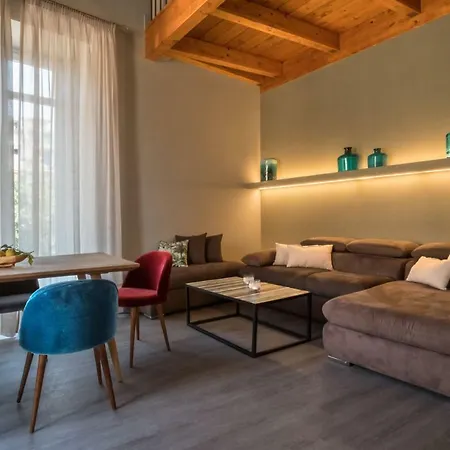 Holiday home Casa Felice In Tasso Square